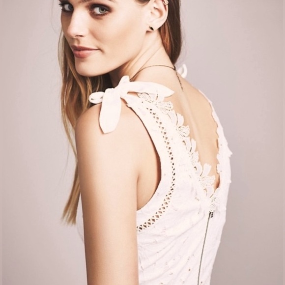 Saylor x Free People Juliet Romper - Picture 4 of 16